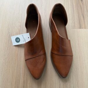 Universal Thread Cognac D’Orsay Flats Size 7 Pointed Toe